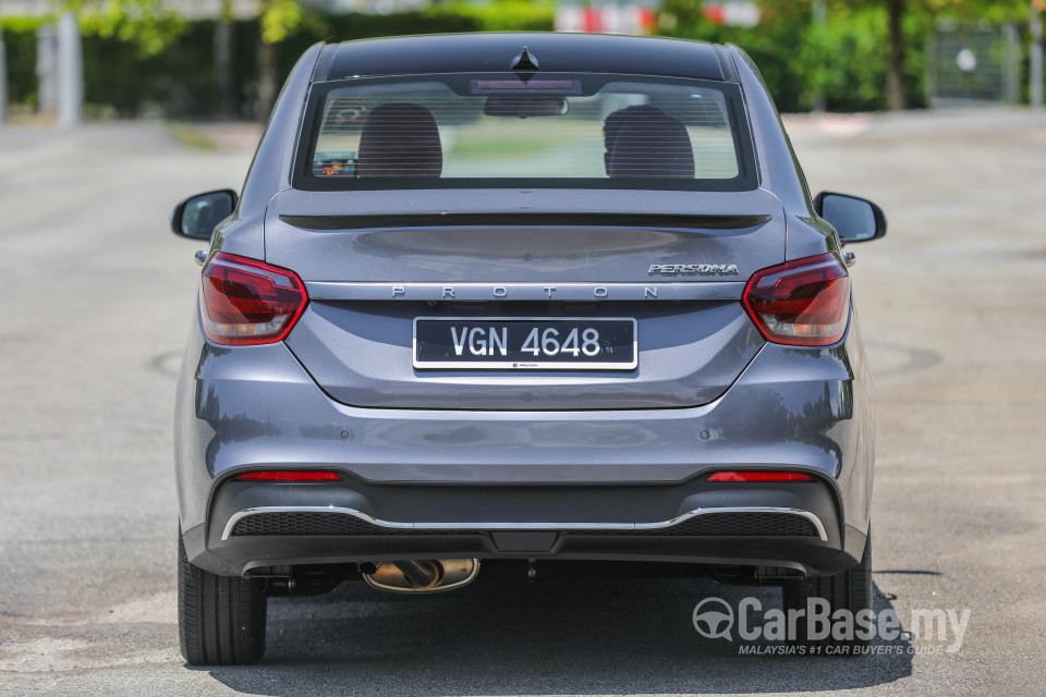 Proton Persona P2-21A MC2 (2021) Exterior