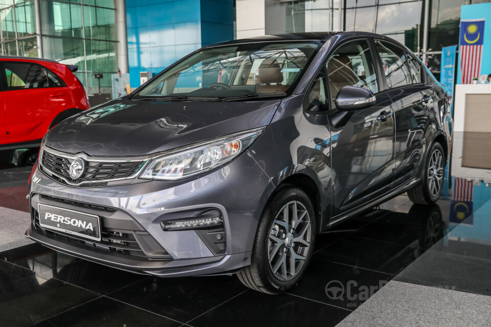 Proton Persona P2-21A MC2 (2021) Exterior