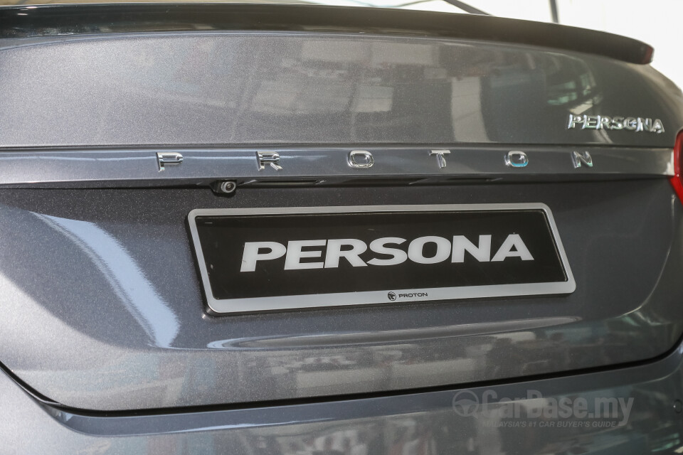 Proton Persona P2-21A MC2 (2021) Exterior
