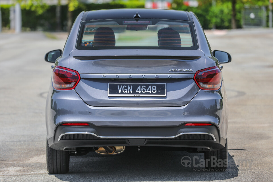 Proton Persona P2-21A MC2 (2021) Exterior
