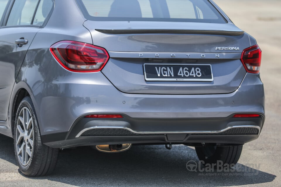 Proton Persona P2-21A MC2 (2021) Exterior