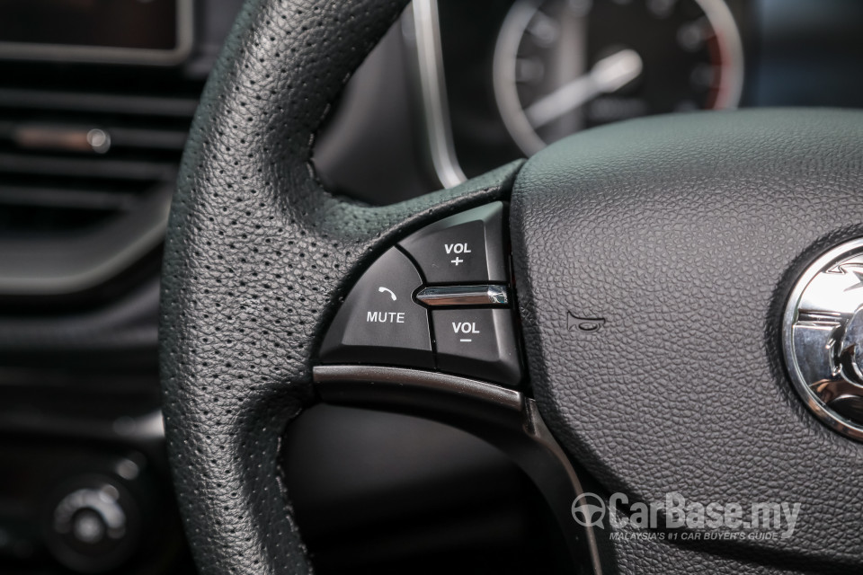 Proton Persona P2-21A MC2 (2021) Interior
