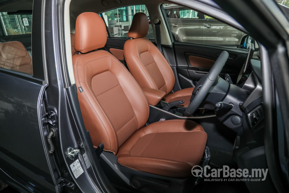 Proton Persona P2-21A MC2 (2021) Interior