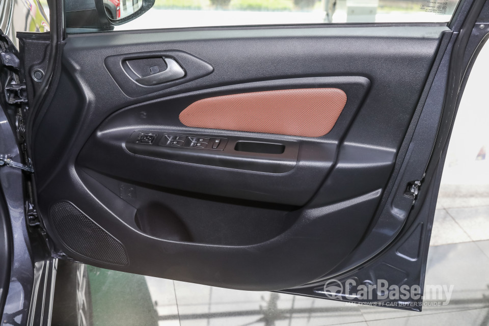 Proton Persona P2-21A MC2 (2021) Interior