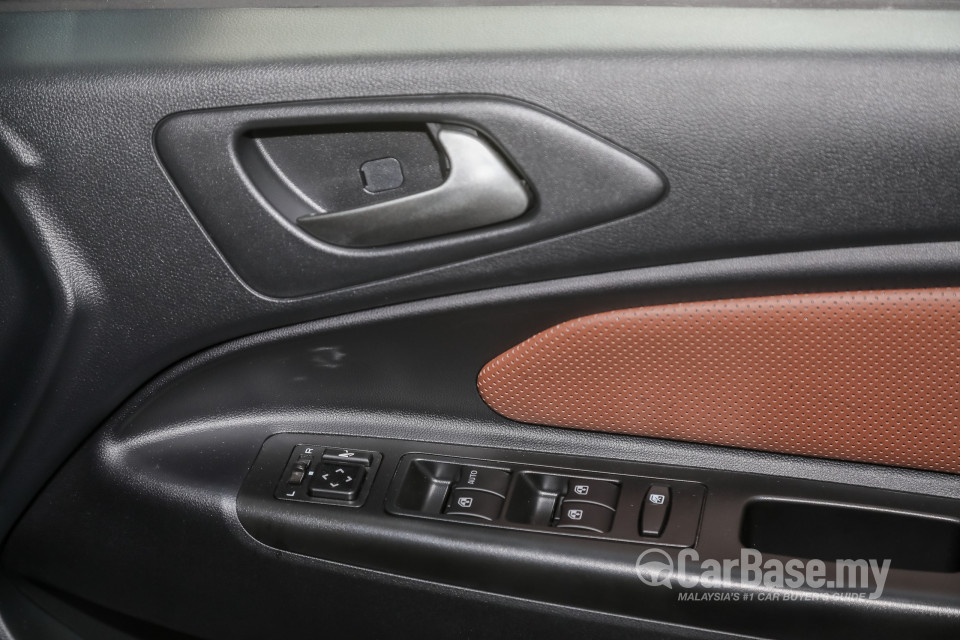 Proton Persona P2-21A MC2 (2021) Interior