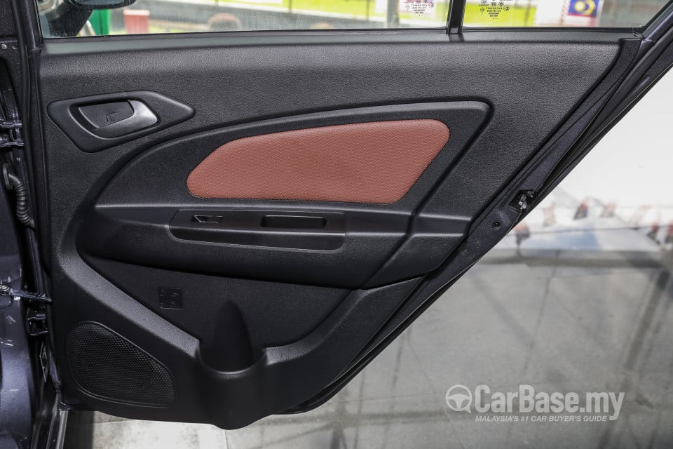 Proton Persona P2-21A MC2 (2021) Interior