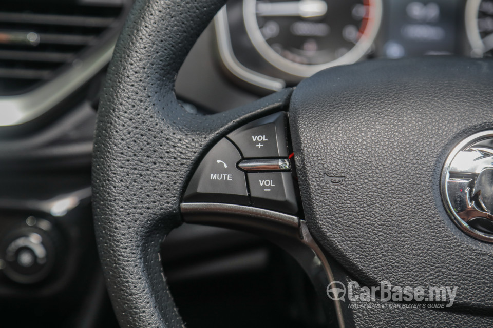 Proton Persona P2-21A MC2 (2021) Interior