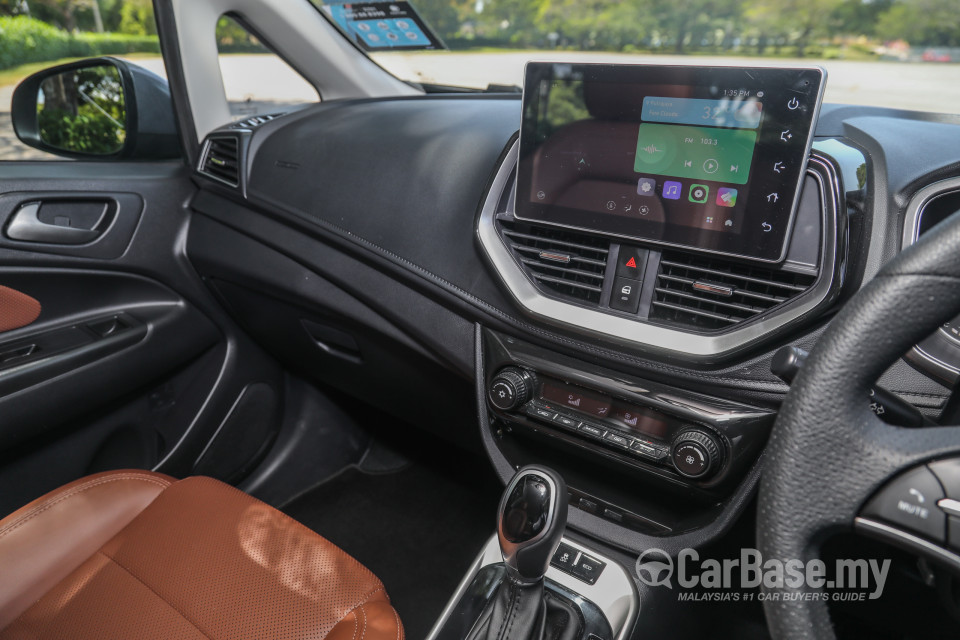 Proton Persona P2-21A MC2 (2021) Interior