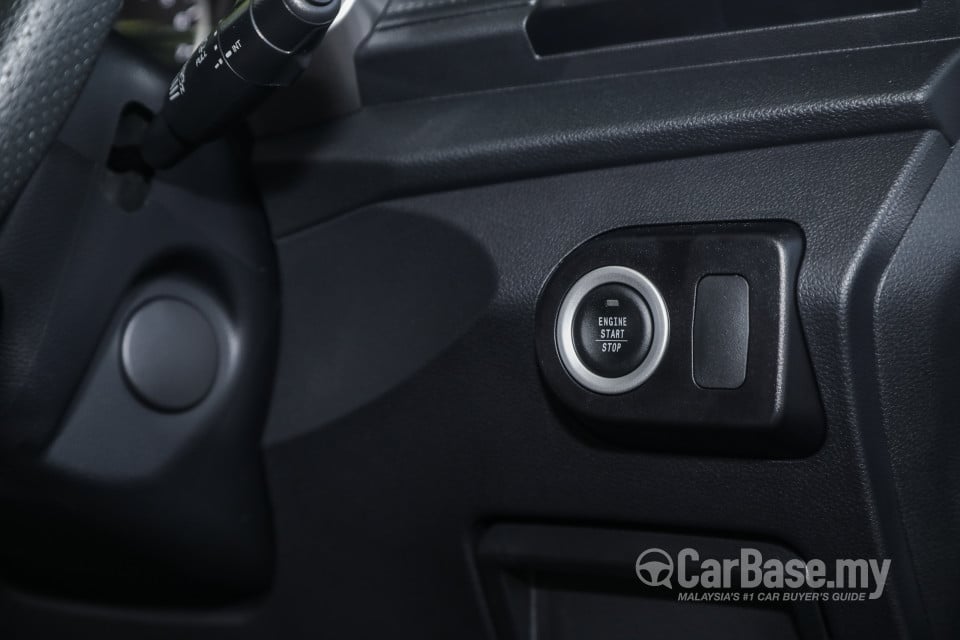 Proton Persona P2-21A MC2 (2021) Interior