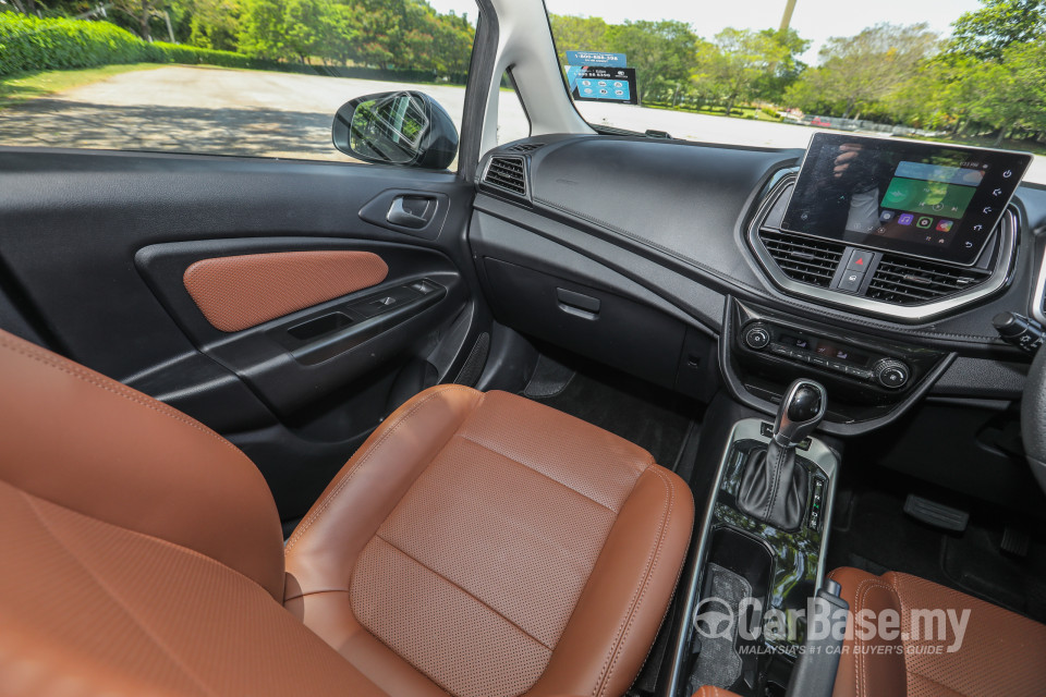 Proton Persona P2-21A MC2 (2021) Interior