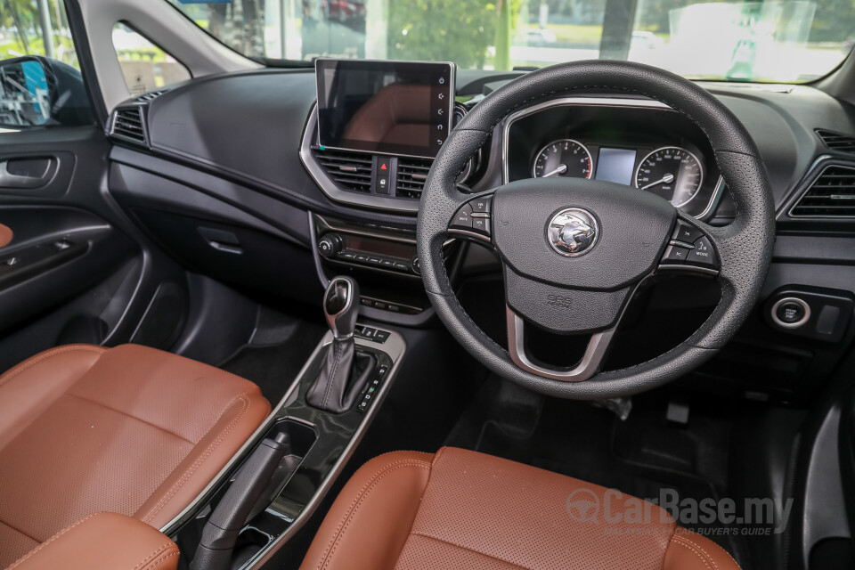 Proton Persona P2-21A MC2 (2021) Interior