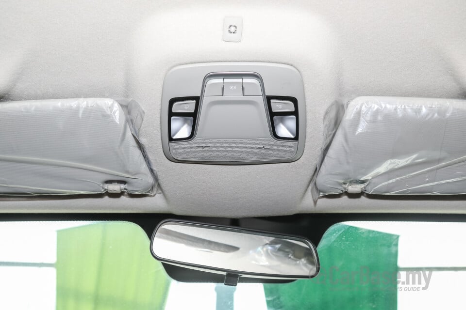 Proton Persona P2-21A MC2 (2021) Interior