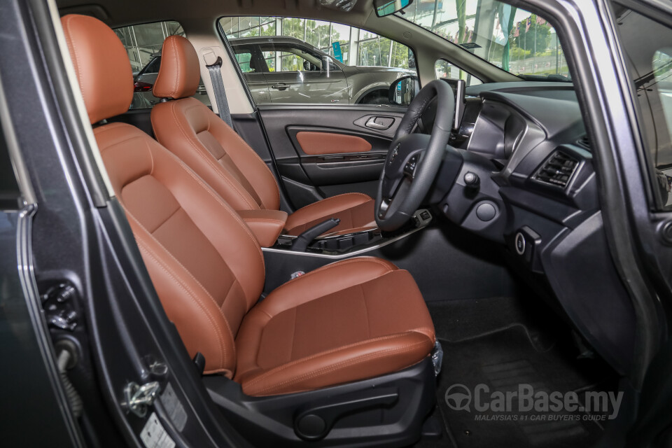 Proton Persona P2-21A MC2 (2021) Interior