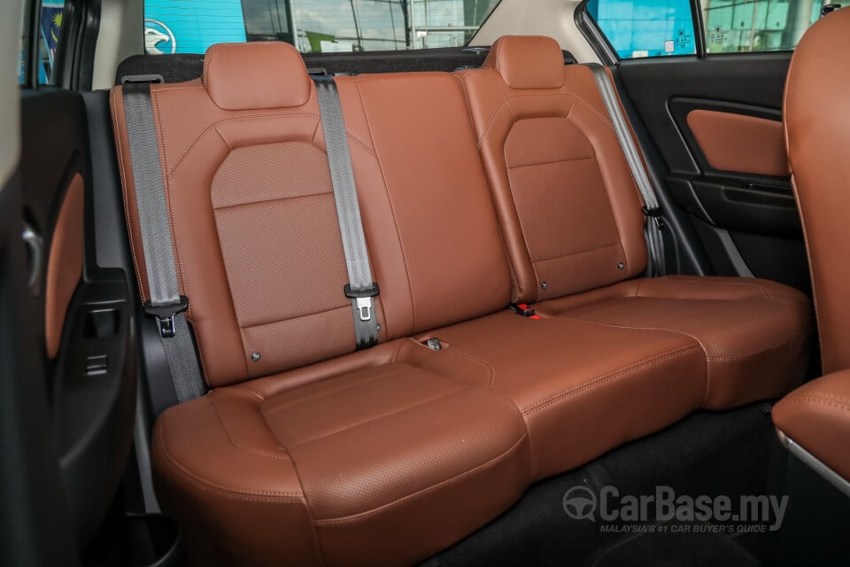 Proton Persona P2-21A MC2 (2021) Interior