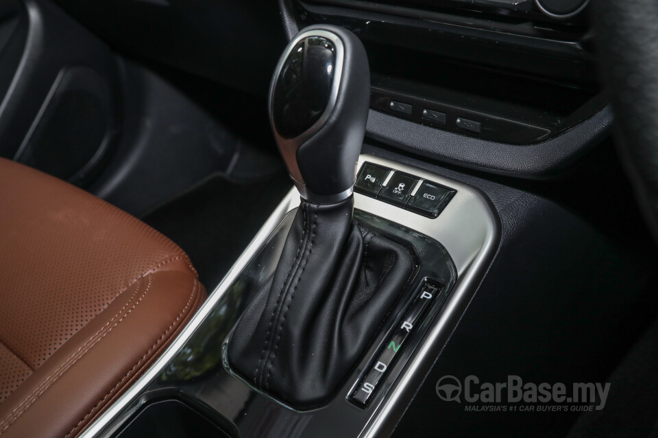 Proton Persona P2-21A MC2 (2021) Interior