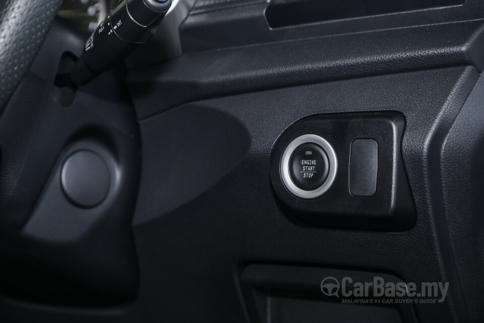 Proton Persona P2-21A MC2 (2021) Interior