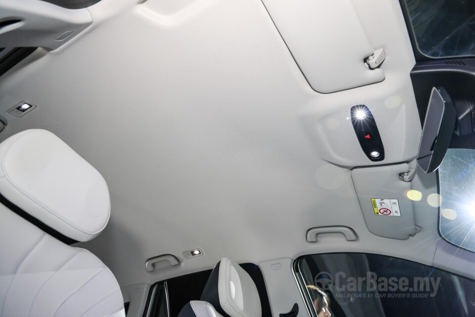 Proton eMas 7 PHEV P145 (2026) Interior