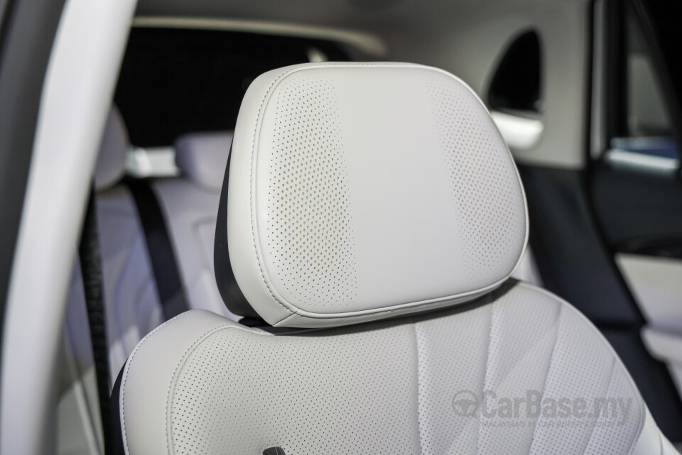Proton eMas 7 PHEV P145 (2026) Interior