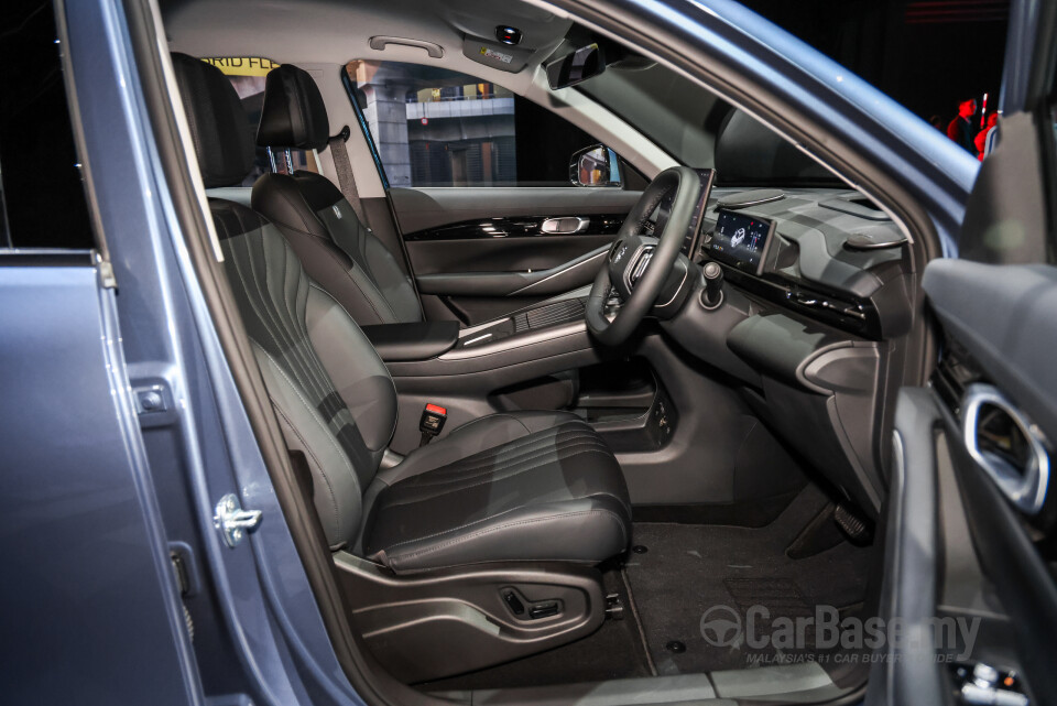 Proton eMas 7 PHEV P145 (2026) Interior