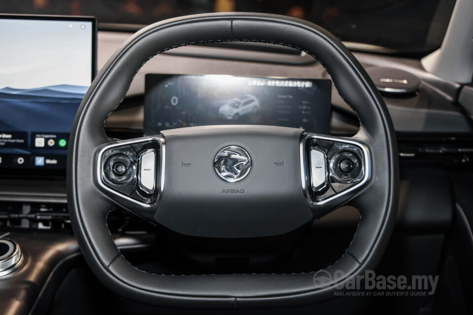 Proton eMas 7 PHEV P145 (2026) Interior