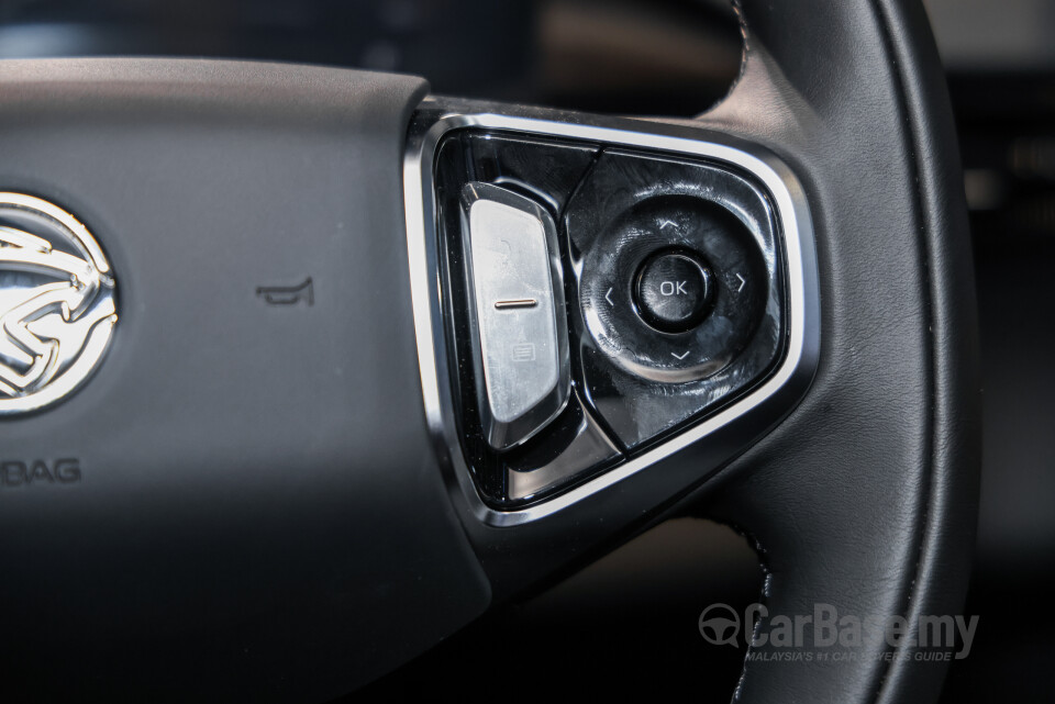Proton eMas 7 PHEV P145 (2026) Interior