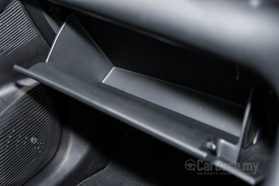 Proton eMas 7 PHEV P145 (2026) Interior