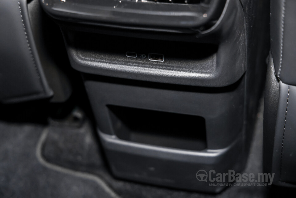 Proton eMas 7 PHEV P145 (2026) Interior