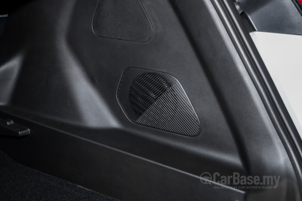 Proton eMas 7 PHEV P145 (2026) Interior