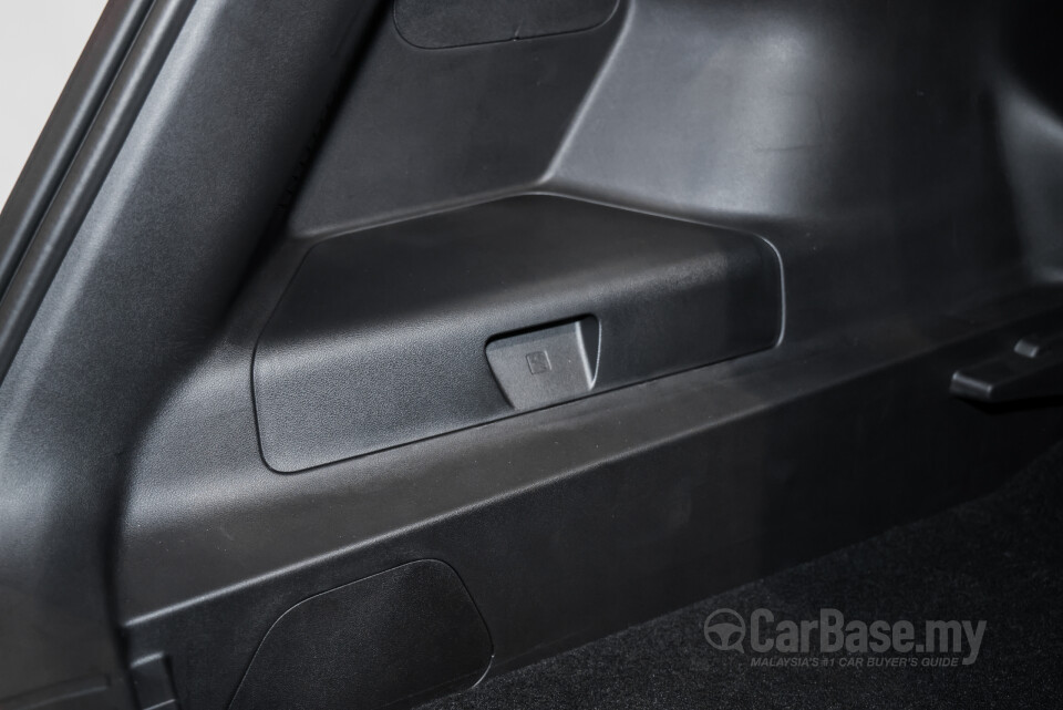 Proton eMas 7 PHEV P145 (2026) Interior