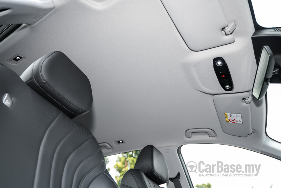 Proton eMas 7 PHEV P145 (2026) Interior