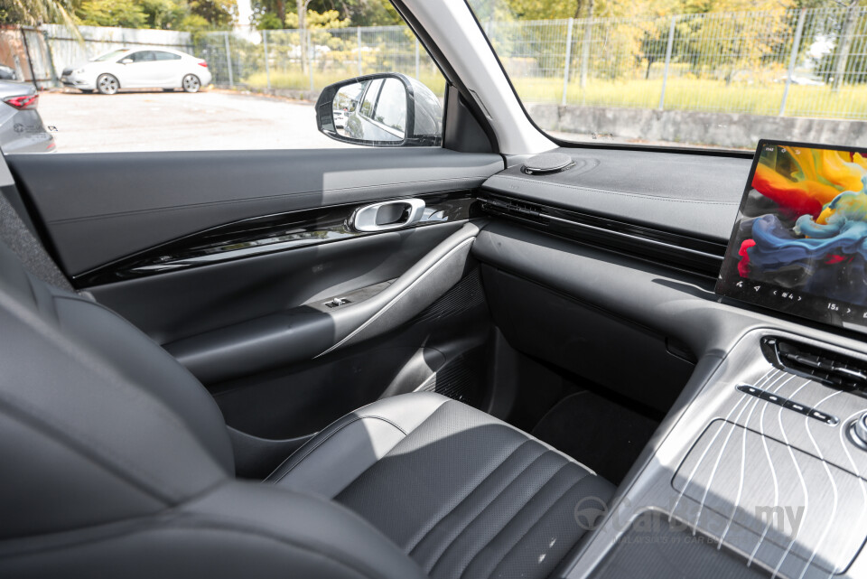 Proton eMas 7 PHEV P145 (2026) Interior