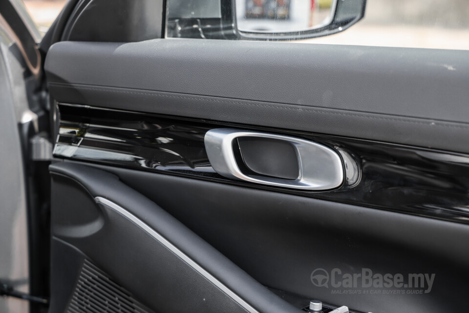 Proton eMas 7 PHEV P145 (2026) Interior