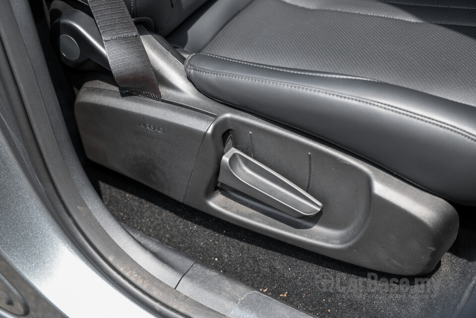 Proton eMas 7 PHEV P145 (2026) Interior