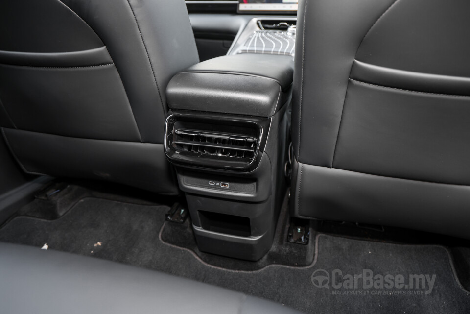 Proton eMas 7 PHEV P145 (2026) Interior