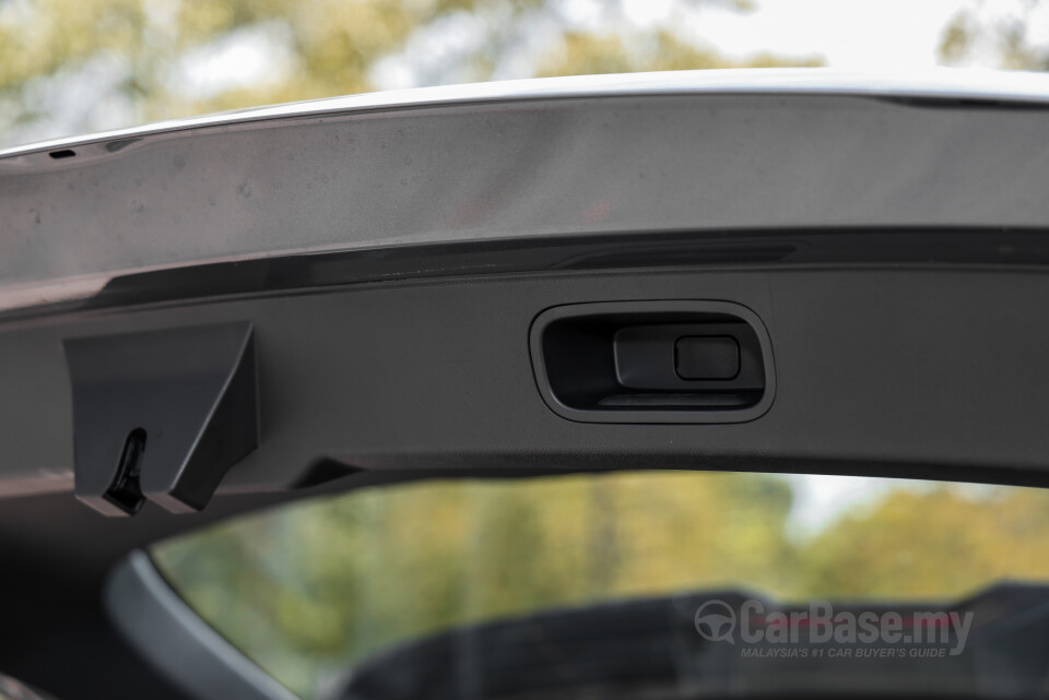 Proton eMas 7 PHEV P145 (2026) Interior