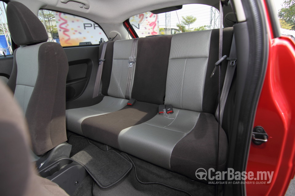 Proton Satria Neo Mk1 (2009) Interior