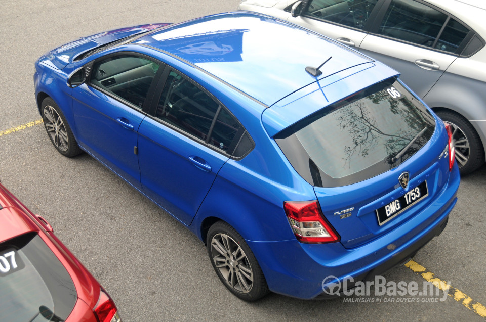 Proton Suprima S P3-22A (2013) Exterior