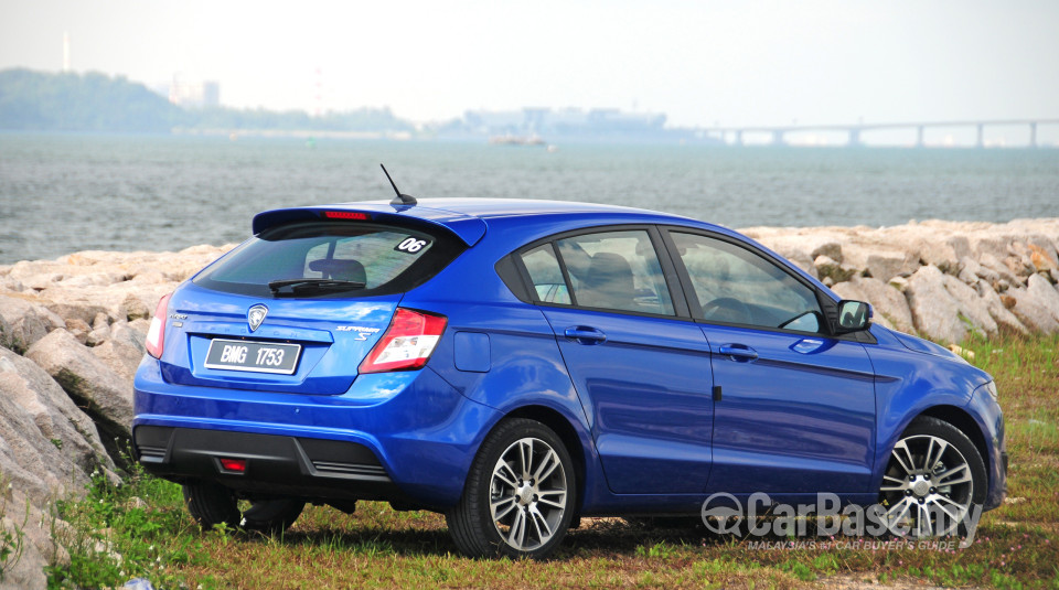 Proton Suprima S P3-22A (2013) Exterior