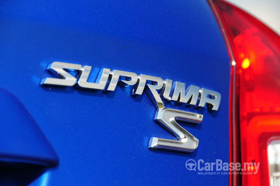 Proton Suprima S P3-22A (2013) Exterior