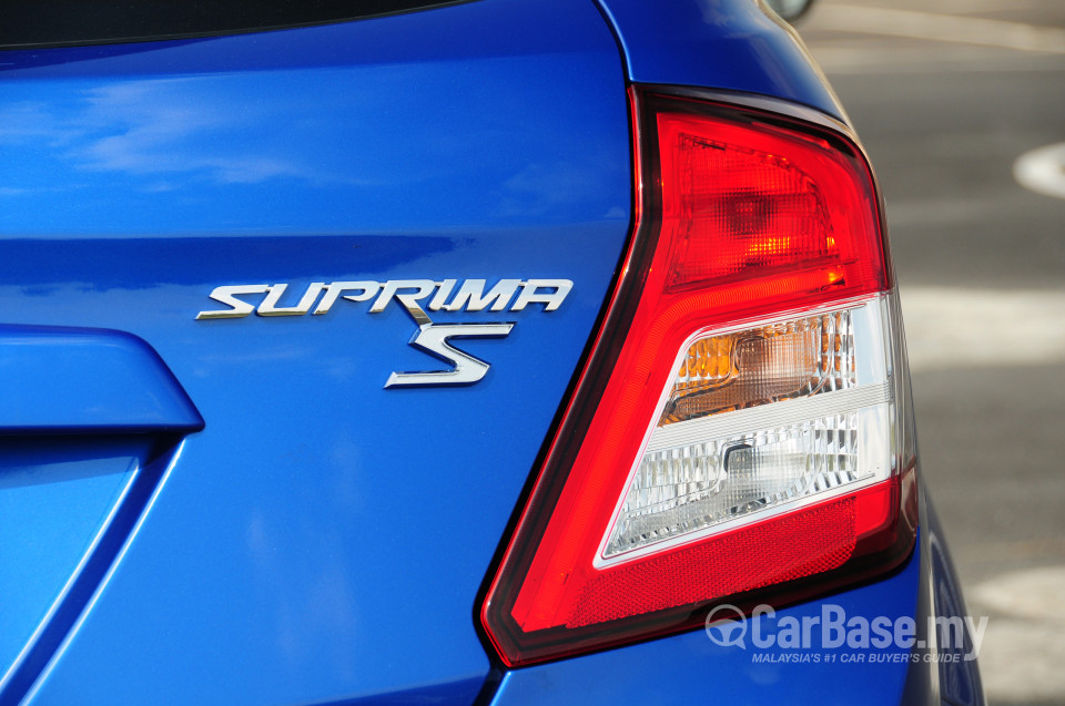 Proton Suprima S P3-22A (2013) Exterior