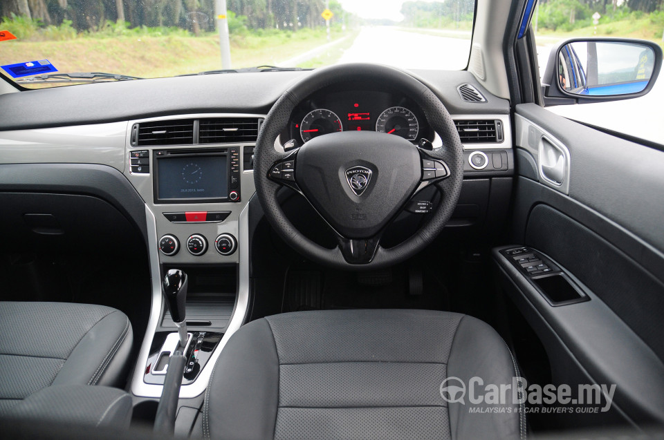 Proton Suprima S P3-22A (2013) Interior
