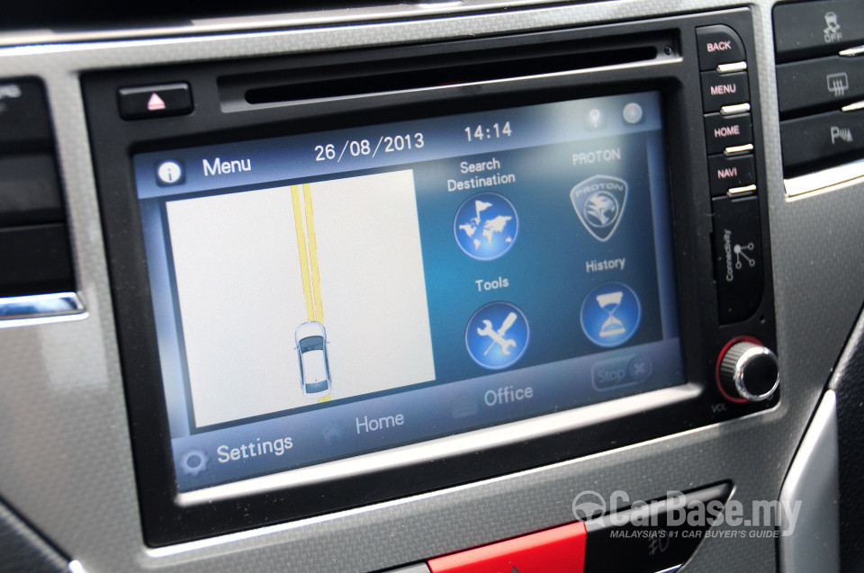 Proton Suprima S P3-22A (2013) Interior