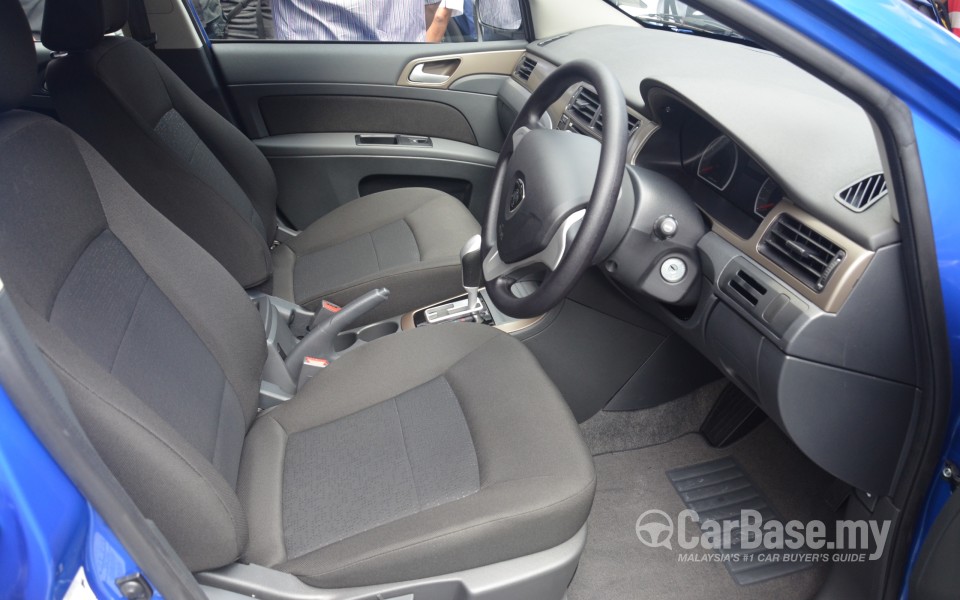 Proton Suprima S P3-22A (2013) Interior