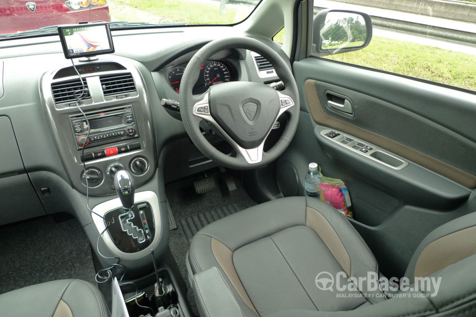 Proton Exora Mk1 Facelift (2011) Interior