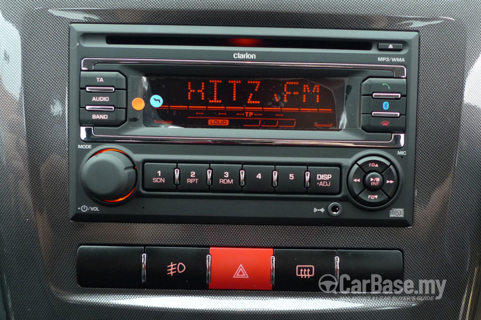 Proton Exora Mk1 Facelift (2011) Interior