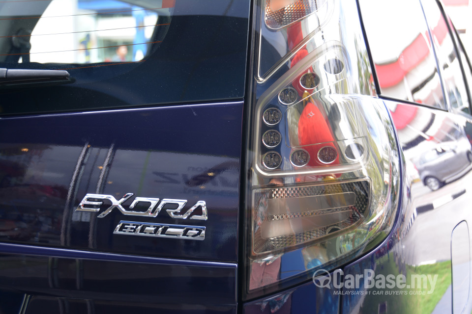 Proton Exora Mk1 MC2 (2015) Exterior