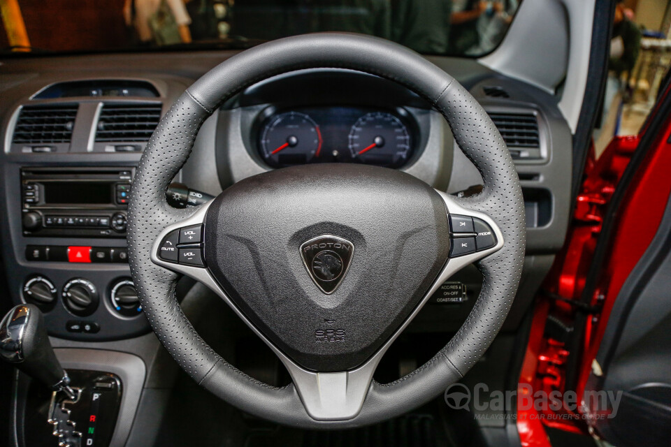 Perodua Aruz D38L (2019) Interior