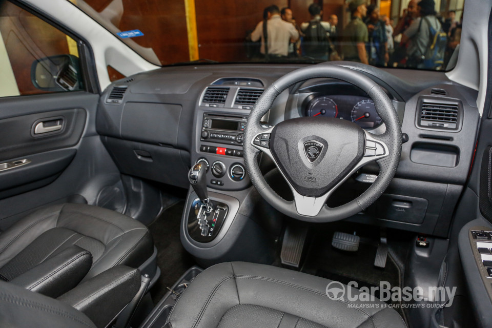 Proton Exora Mk1 MC3 (2017) Interior