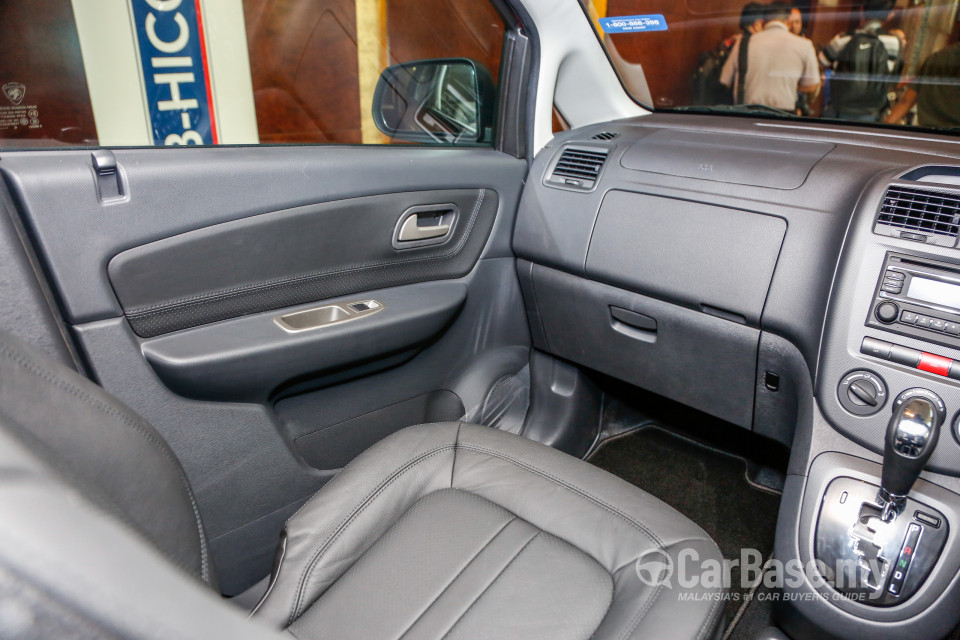 Proton Exora Mk1 MC3 (2017) Interior