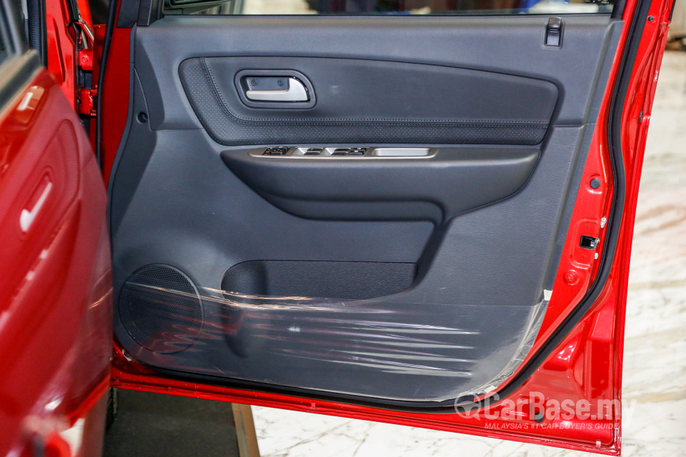 Proton Exora Mk1 MC3 (2017) Interior